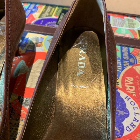 Prada Heels - Picture 7 of 10